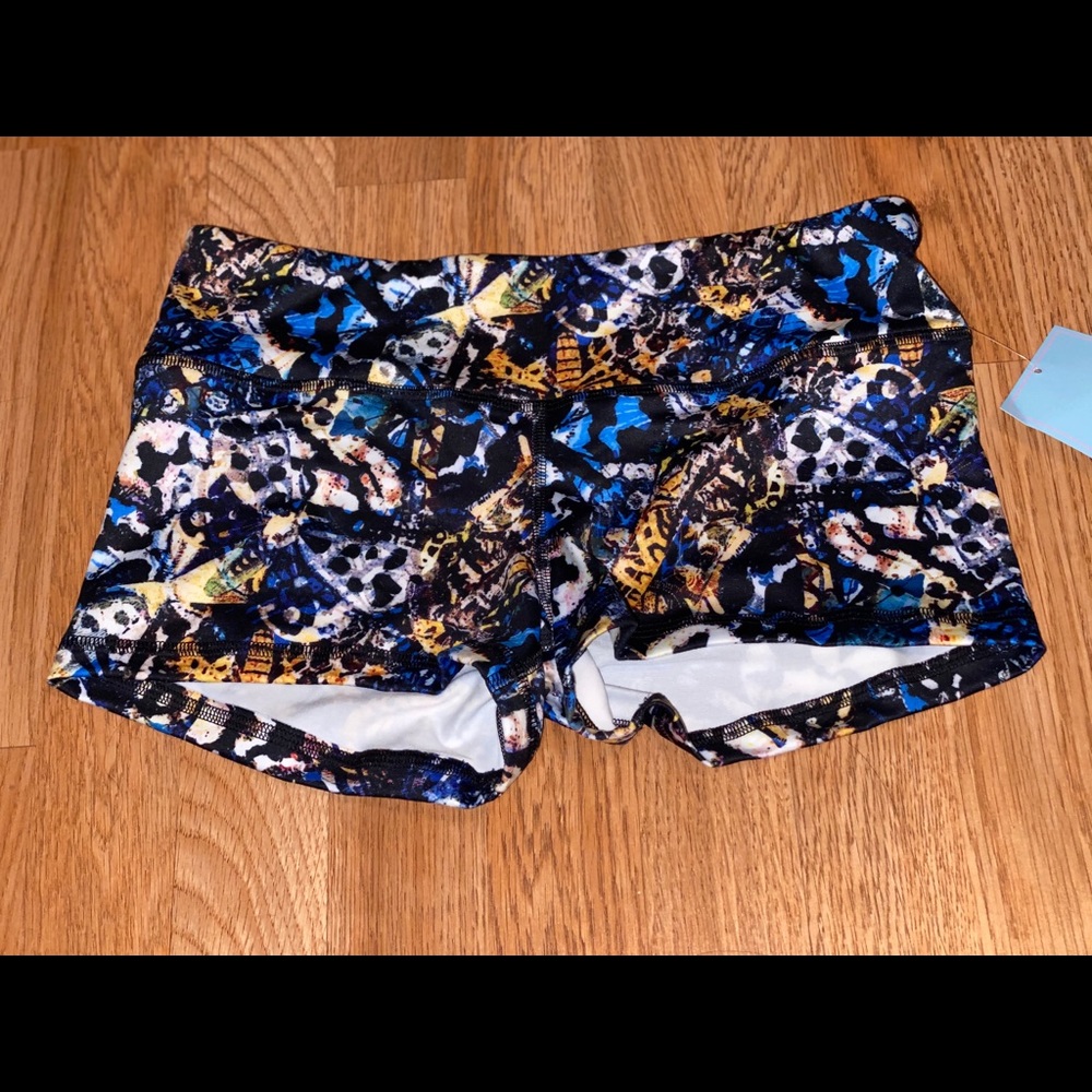 NWT Fleo Butterfly